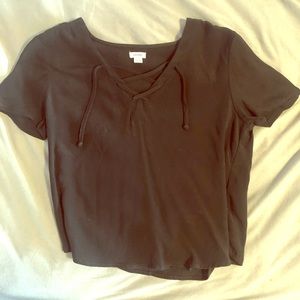 Garage black top with criss cross front